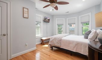 238 KING GEORGE St, Annapolis, MD 21401