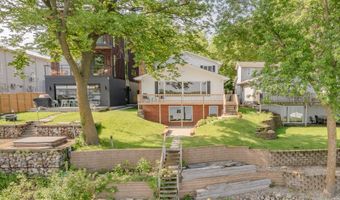 164 Park Pl, Arnolds Park, IA 51331