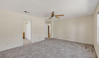 8415 Crimson Ave NW, Albuquerque, NM 87120