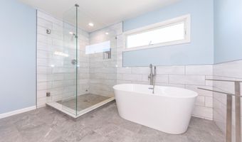 2058 Chardonnay Ct, Ann Arbor, MI 48108