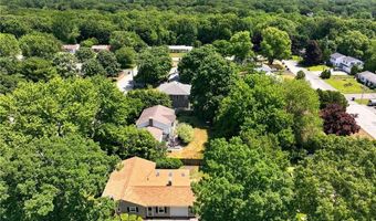 1 Teakwood Dr, Cumberland, RI 02864
