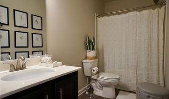 126 Auburn Crossing Dr, Auburn, GA 30011