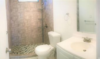 1430 Gulick Ave B, Honolulu, HI 96819