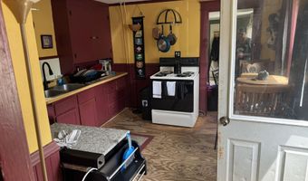 63 Washington St, Augusta, ME 04330
