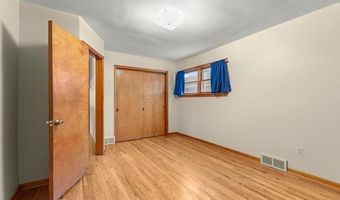 8464 Becker Ave, Allen Park, MI 48101