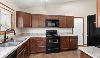 716 718 SE Magazine Rd, Ankeny, IA 50021