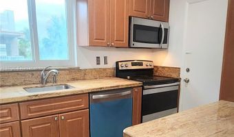 1020 94th St 301, Bay Harbor Islands, FL 33154