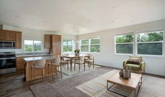 22815 Illahee Dr 17, Alpine, CA 91901