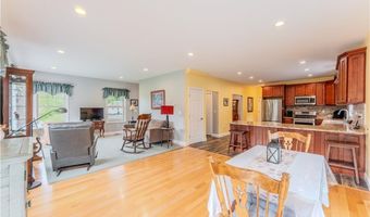 111 Middle St, North Kingstown, RI 02852