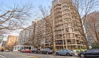 1530 KEY Blvd 326, Arlington, VA 22209