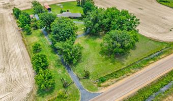 5042 Dummyline Rd, Batesville, MS 38606