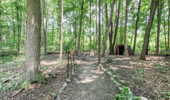 2529 Lake Dr, Allegan, MI 49010