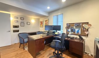 2405 S Main St, Ann Arbor, MI 48103