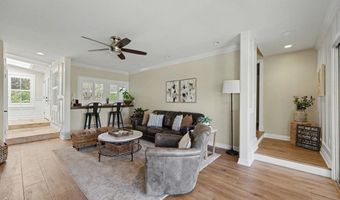 4568 Shade Rd, La Mesa, CA 91941
