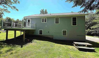 17 Winwood Dr, Barnstead, NH 03225
