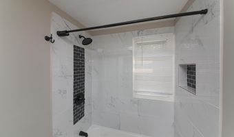 2870 WOODLAND Rd, Abington, PA 19001