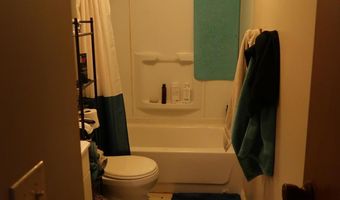 202 Mount Vernon Ave, Augusta, ME 04330