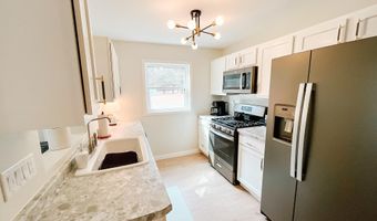 1688 S Aurora Ln, Nekoosa, WI 54457