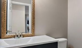 2475 Horace St, West Bloomfield, MI 48324