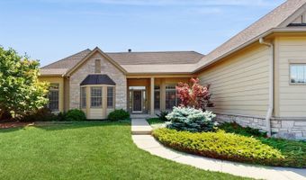 870 Legacy Rdg, Algonquin, IL 60102