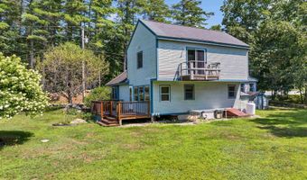 7 Roberts Cove Rd, Alton, NH 03809