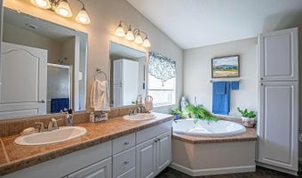 303 SUNRISE BLUFFS Dr, Belen, NM 87002