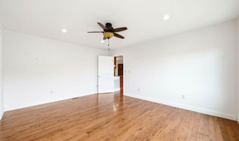 2515 Lakeshore Rd, Bean Station, TN 37708