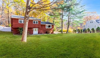 35 Mendes Rd, Danbury, CT 06811