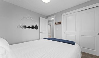 6075 SW 171ST Ave, Beaverton, OR 97007