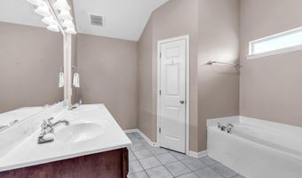 108 Sunrise Cv, Batesville, MS 38606