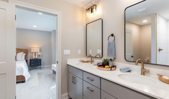 2017 Lacey Dr, Ames, IA 50010