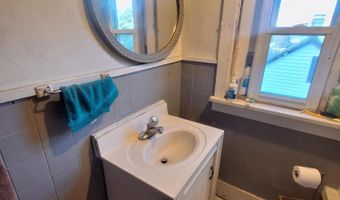 1318 14th Ave, Altoona, PA 16601