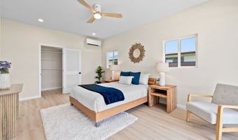 1076 Kahili St, Kailua, HI 96734