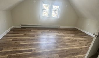 744 Park St 3Rd Fl, Bridgeport, CT 06608