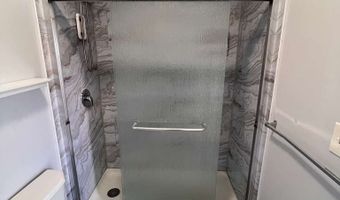 793 Pond St, Bridgeport, CT 06606