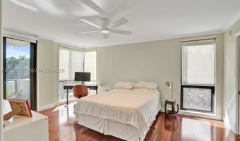9800 W Bay Harbor Dr 309, Bay Harbor Islands, FL 33154