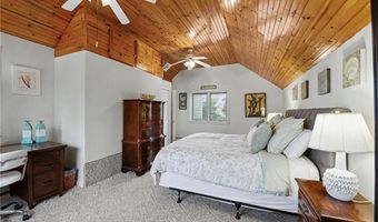 20 Roxbury Rd, Narragansett, RI 02882