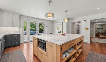 504 Burson Pl, Ann Arbor, MI 48104