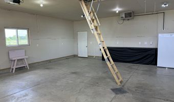 1210 NE 32nd Ave, Aberdeen, SD 57401