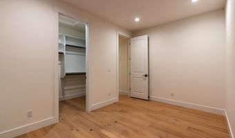 21054 E Country Club Rd, Brightwood, OR 97011