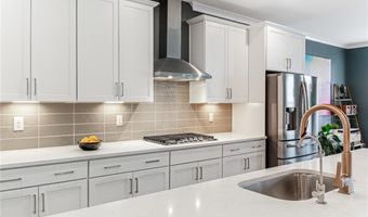 3927 Acer Ct, Peachtree Corners, GA 30092