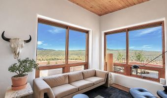30 Cielo Grande Rd, Carson, NM 87577