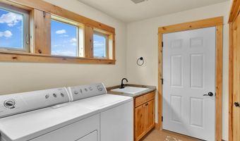85 Bellflower Ct, Blanchard, ID 83804