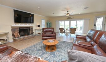 2240 LAKE ARIANA Blvd, Auburndale, FL 33823
