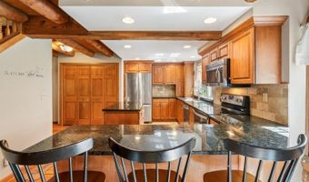 10 Pond Hollow Rd, Alloway, NJ 07461