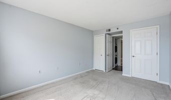 1301 N COURTHOUSE Rd 1610, Arlington, VA 22201