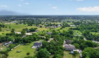 2533 Tommys Ct, Alvarado, TX 76009