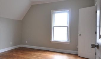368 Broad St, Bridgeport, CT 06604