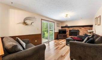 3827 Nautilus Trl, Aurora, OH 44202