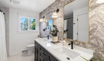 61211 Mount Vista Dr, Bend, OR 97702